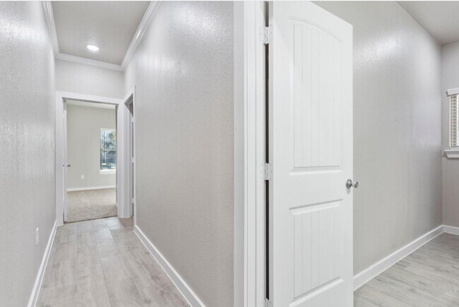 Building Photo - 14130 Cashel Forest Dr