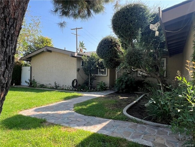 Building Photo - 16402 Halsey St