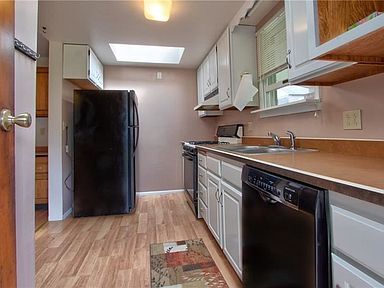 Kitchenn - 1704 State Ave