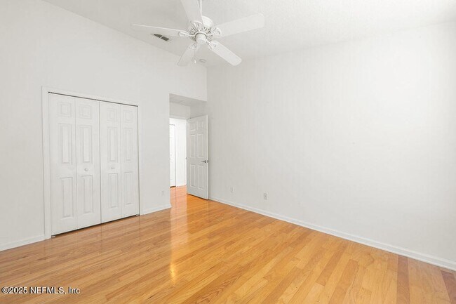 Building Photo - 168 Jardin De Mer Pl