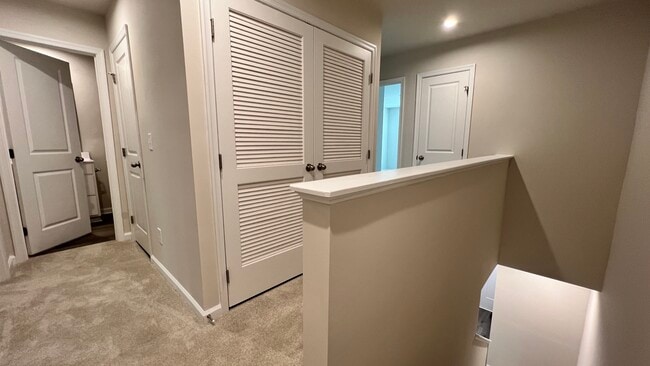 Building Photo - 243 Christiana Ln