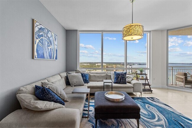 Building Photo - 331 Cleveland St