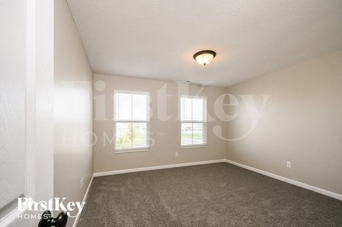 Building Photo - 5509 W Woods Edge Dr