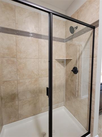 Building Photo - 129 Canales Cir