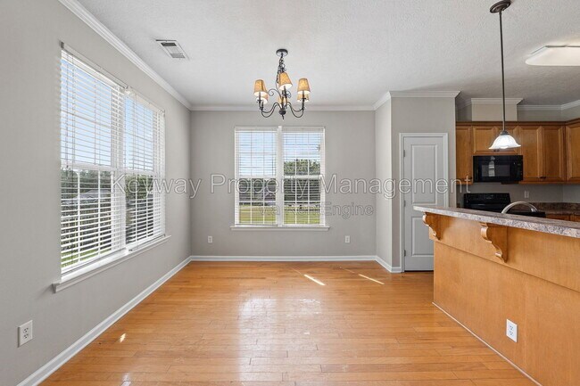 Building Photo - 1034 Stockton St