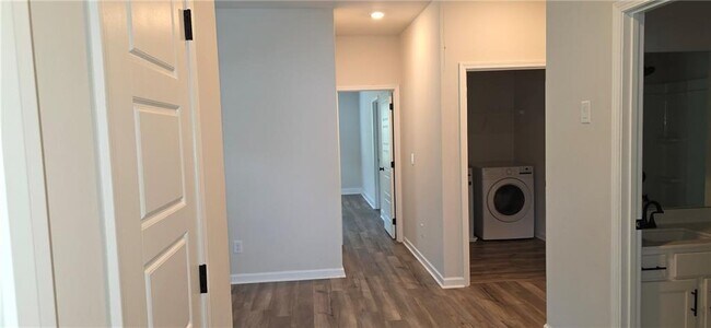 Building Photo - 4671 Cypress Pk Dr