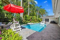 Building Photo - 8234 SW 60th Ct