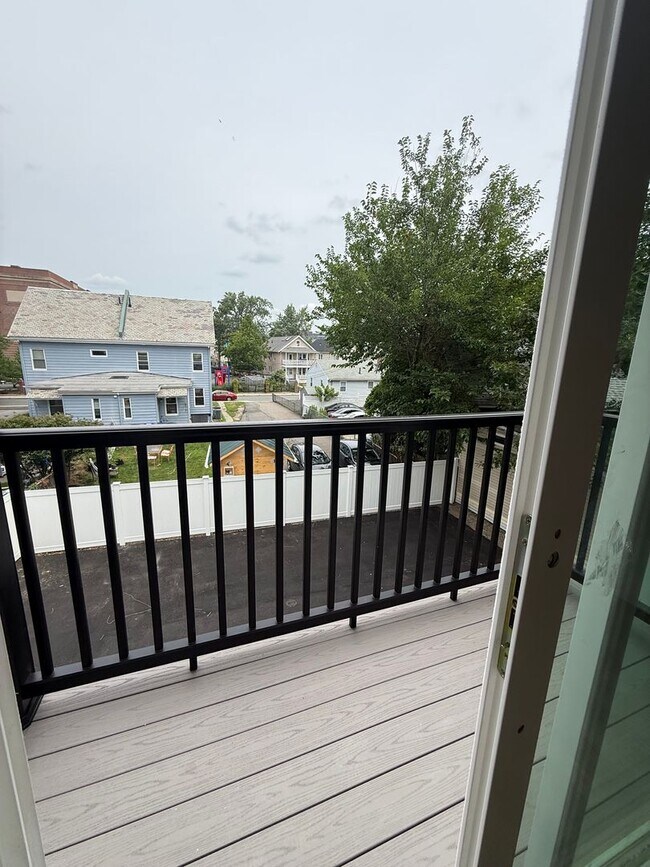 Building Photo - Brand New 2 bed 2 bath Lower Allston