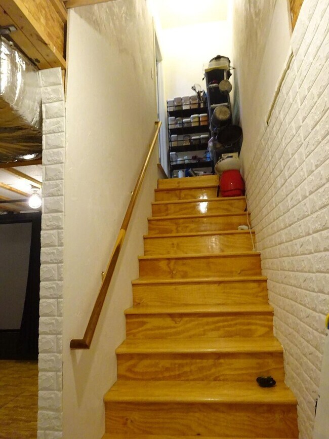 Staris to Basement - 24 Autumn Ln