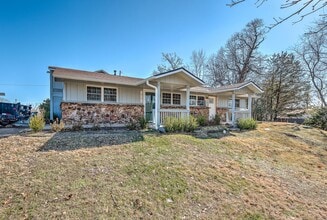 Building Photo - 14791-14793 Dutchmans Dr