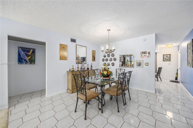 Building Photo - 2504 Antigua Terrace