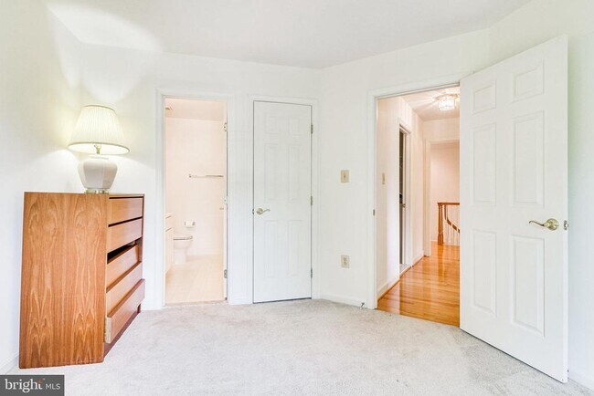 Building Photo - 1719 Strine Dr