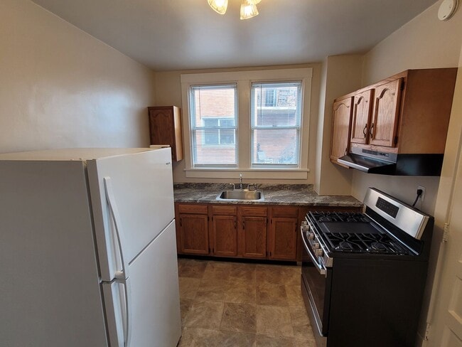 Building Photo - bro2929