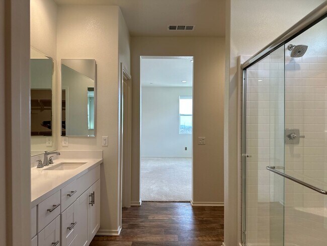 Building Photo - HSA1