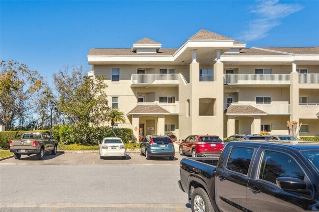 Building Photo - 2210 Utopian Dr E