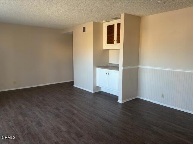 Building Photo - 9488 El Cajon St