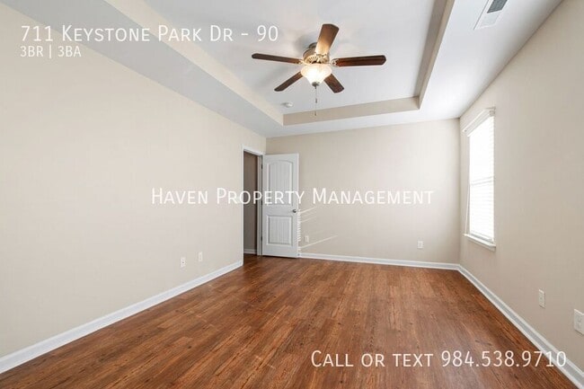 Building Photo - 711 Keystone Park Dr