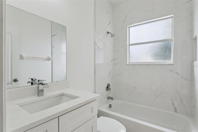 Building Photo - 2507 Monaco Cove Cir