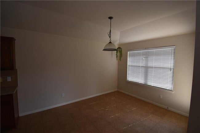 Building Photo - 2133 Oltons Bluff Dr