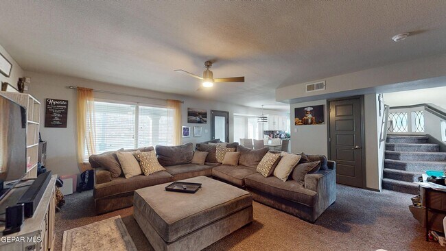 Building Photo - 240 S Halstead Dr