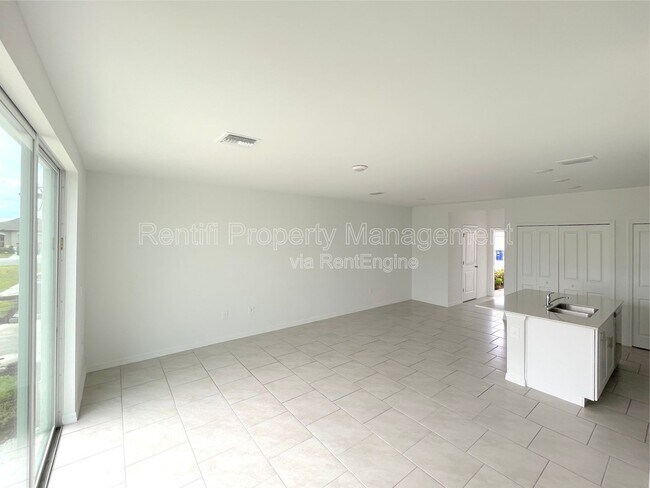 Building Photo - 4260 Canova Ct