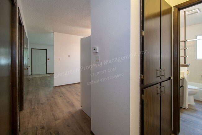 Building Photo - 3001-3003 Sumac St