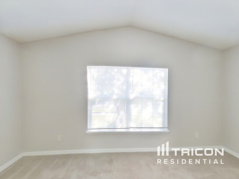 Building Photo - 1532 Irishwood Ct