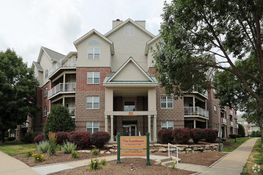 Building Photo - The Landmark at Hatchery Hill