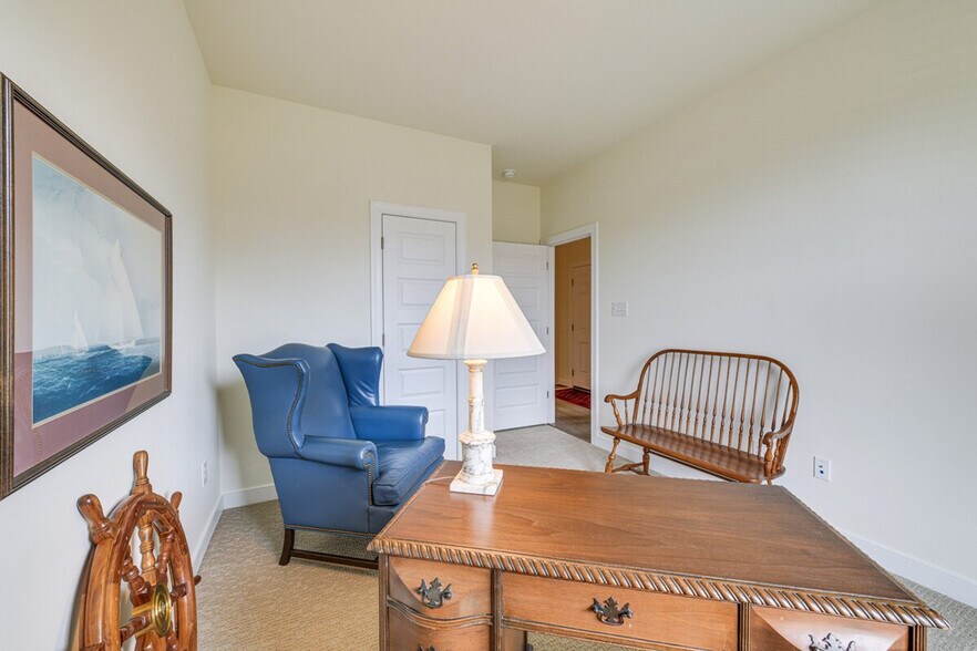 Building Photo - 1706 Mainsail Ln