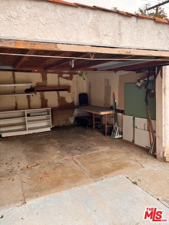 Building Photo - 4354 Coolidge Ave