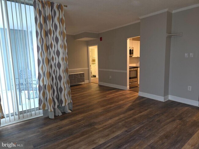 Building Photo - 28 Allegheny Ave