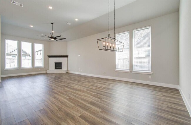 Building Photo - 15606 Pacific Loon Ct