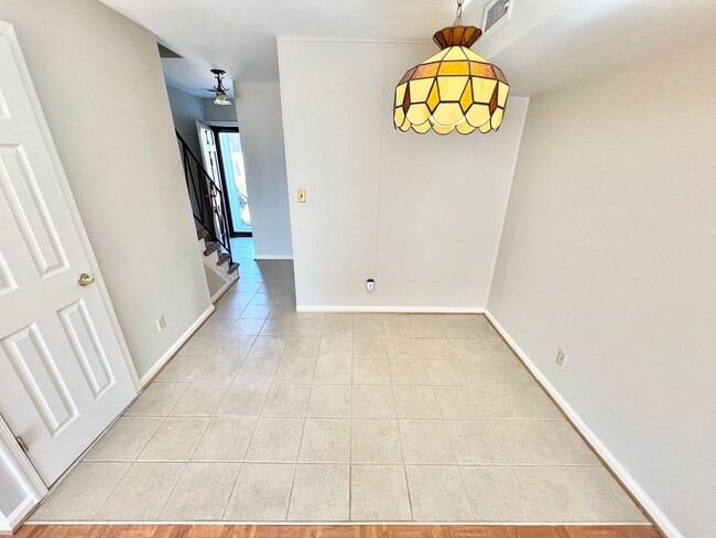 Building Photo - ***Waterfront Condo W/S/T INCLUDED!