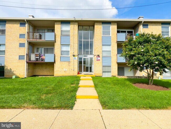 Primary Photo - 3861 St Barnabas Rd
