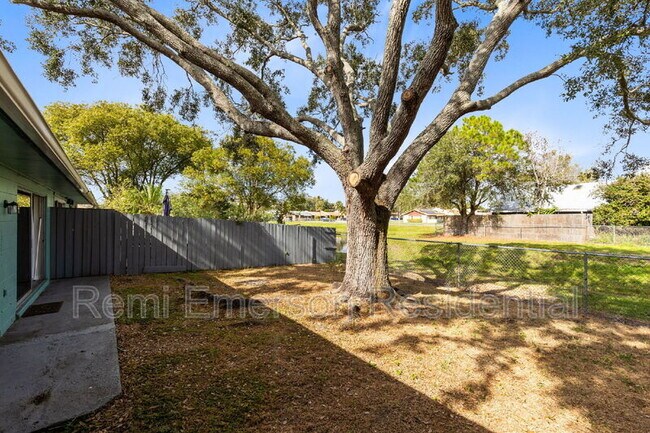 Building Photo - 7951 Merrimac Cove Dr