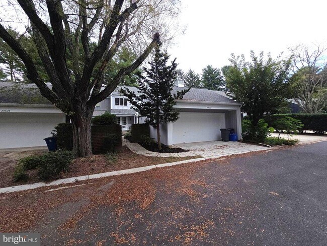 Building Photo - 20626 Highland Hall Dr