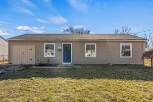 Building Photo - 3465 Alamosa Dr