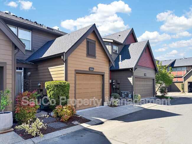 Building Photo - 7261 NE Stoneybrook St