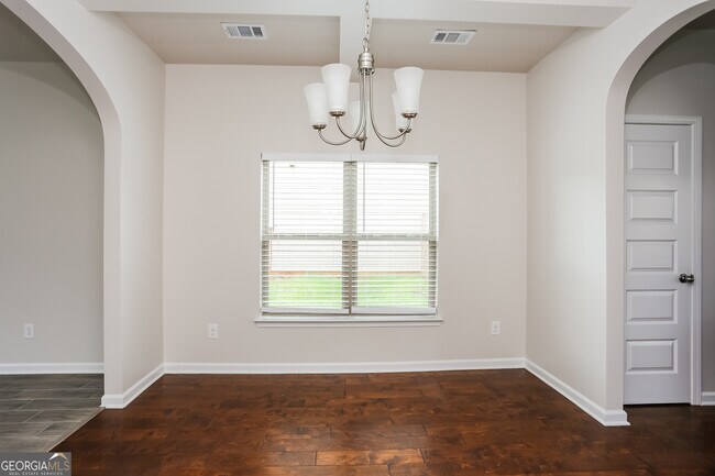 Building Photo - 12185 Centerra Dr