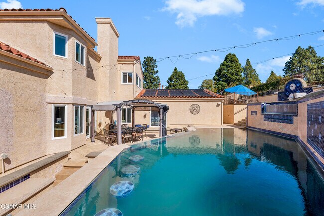 Building Photo - 4542 Skidmore Ct