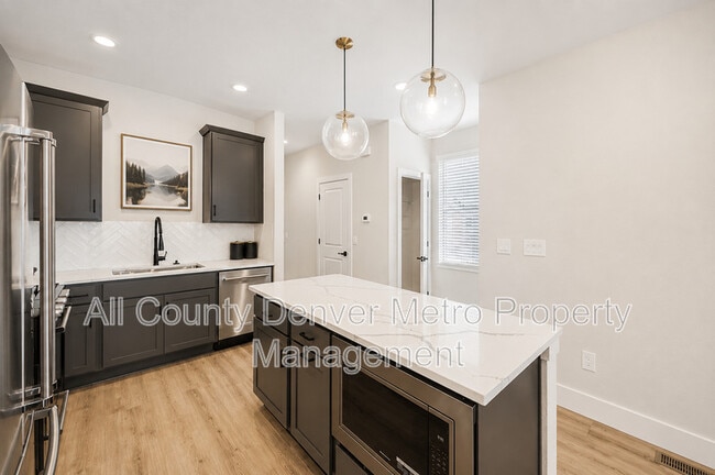 Building Photo - 15312 W 69th Dr