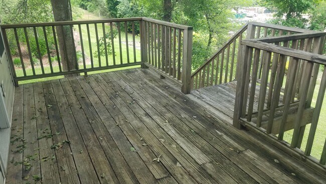 Building Photo - 3 Bedroom/2 Bath Home in New Wood Valley