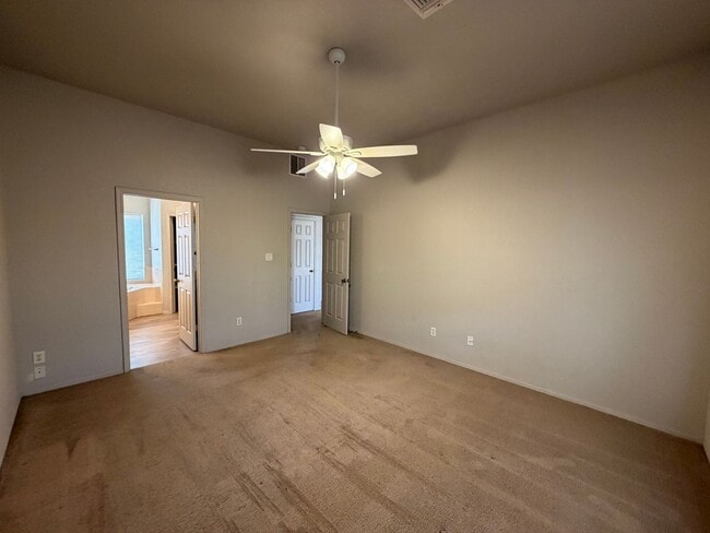 Building Photo - 3 BED 2 BATH IN YUMA EAST!