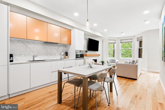Building Photo - 3106 18th St NW