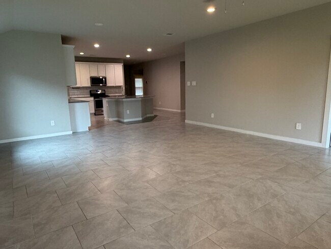 Building Photo - 29422 Pikes Peak Dr