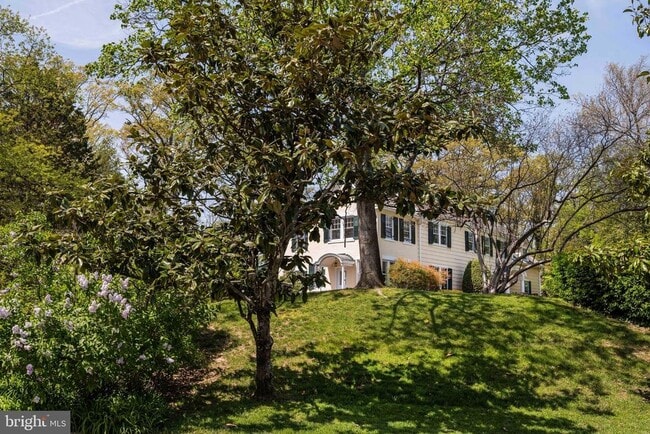 Building Photo - 3408 Wessynton Way