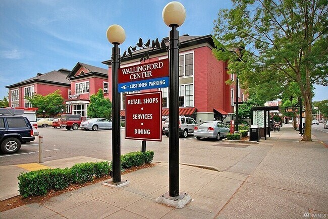 Building Photo - 4412 Burke Ave N
