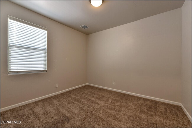 Building Photo - 12917 Nidd Ave