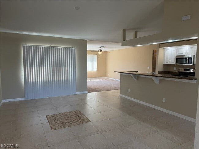 Building Photo - 414 SE 7th St