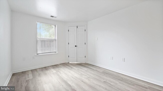 Building Photo - 4389 Pembrook Village Dr